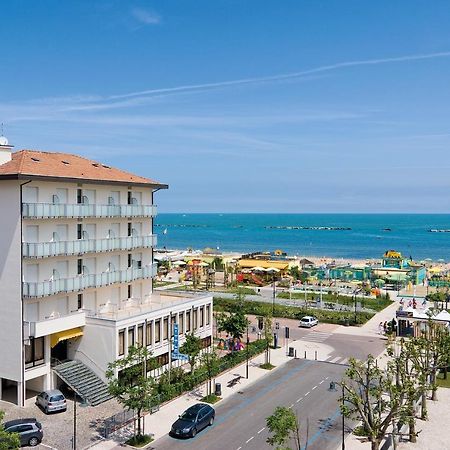 Little Hotel Чезенатико Экстерьер фото